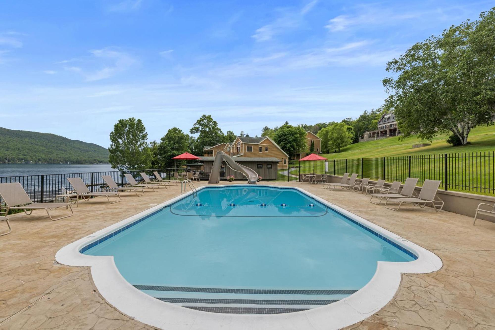 Sun Castle Resort Lake George Exterior foto